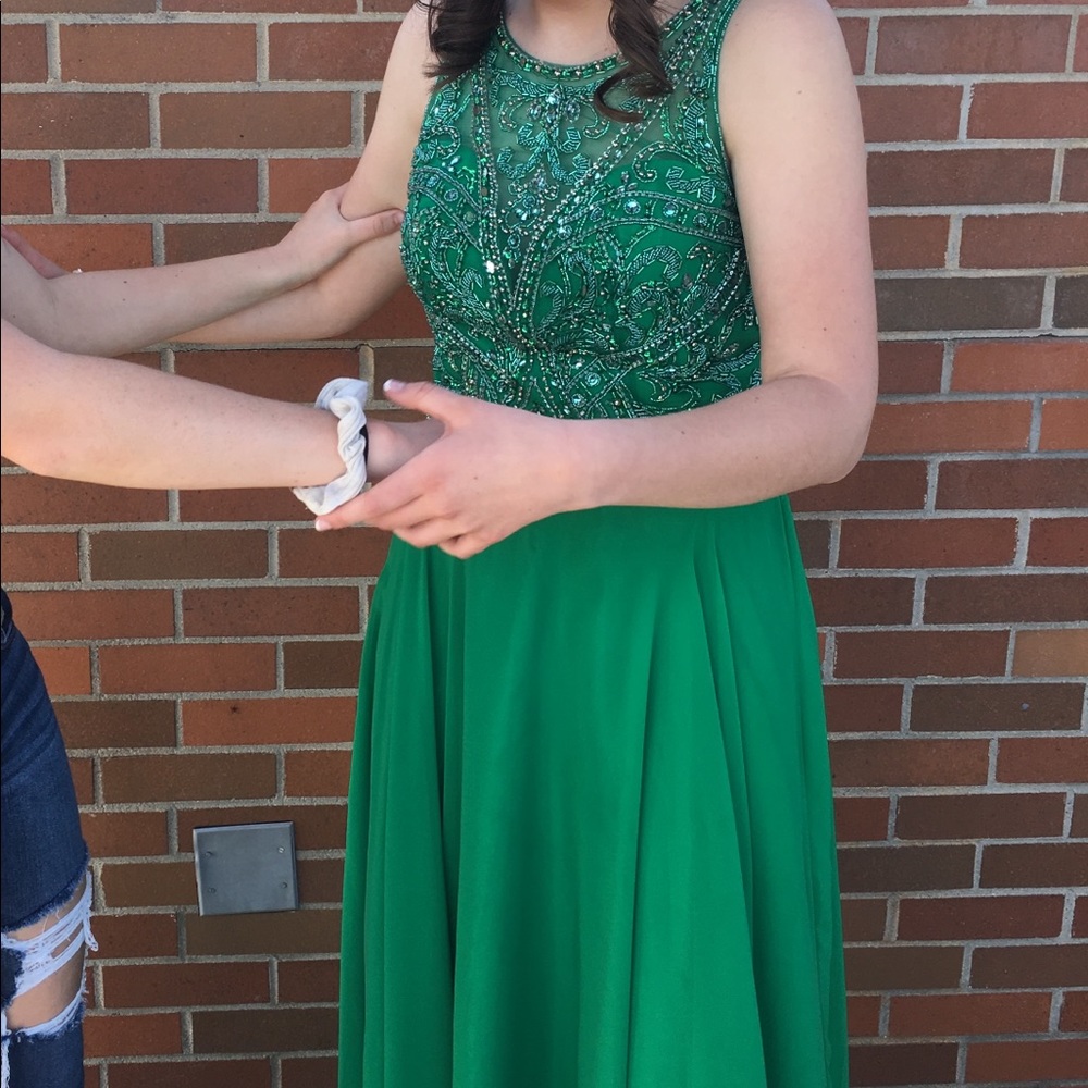 Prom dress size 6